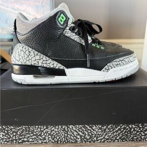 Nike Air Jordan 3 Retro Shoes - Black/Green Glow-Wolf Grey Sz 5Y